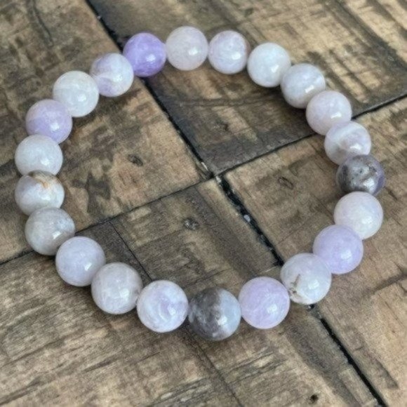Wild River Gems Jewelry - 8mm White Lavender Jade Stretch Bracelet